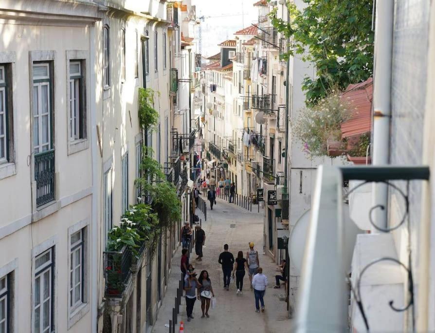 Two Bedroom Apt In Historic Location! Close To The River Lisboa المظهر الخارجي الصورة