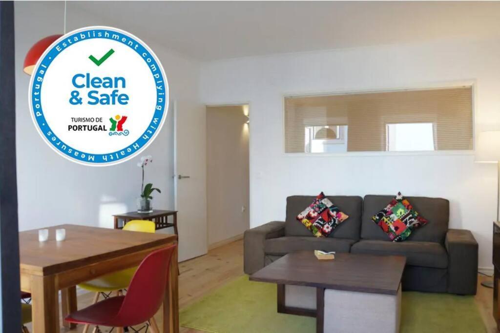 Two Bedroom Apt In Historic Location! Close To The River Lisboa المظهر الخارجي الصورة